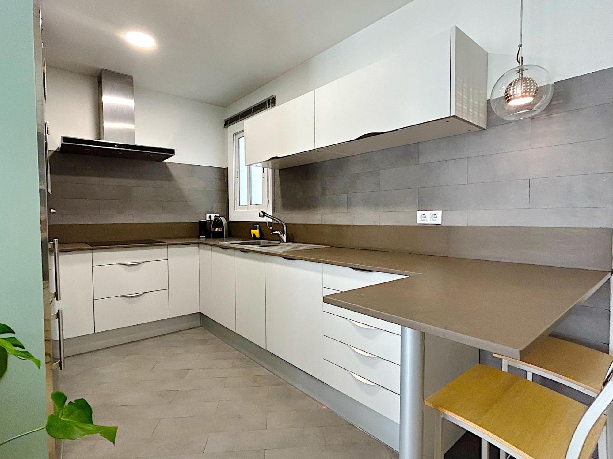 Abbott Apartment - 1 Min From The Beach - 100M2 - Sleeps 8 Sitges Exterior foto